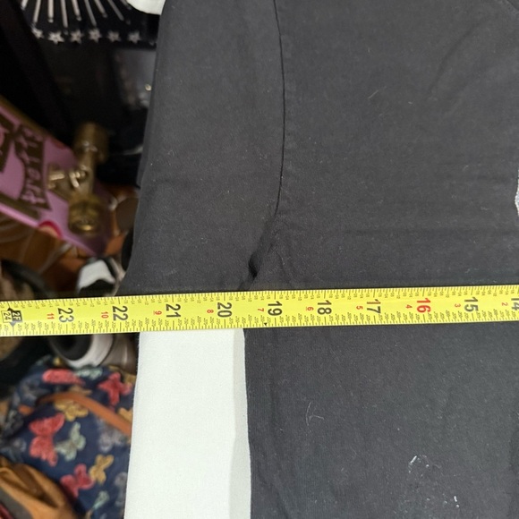 Official Beyoncé Renaissance Tour Black Short Sleeve Tee with Graphic Design - Picture 7 of 9